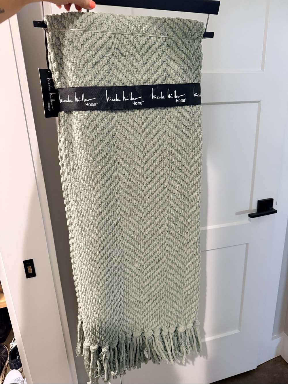 nicole miller Home Knit Fringe blanket